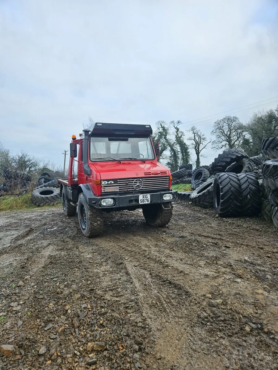 Mercedes-Benz Unimog 1983 - Image 1
