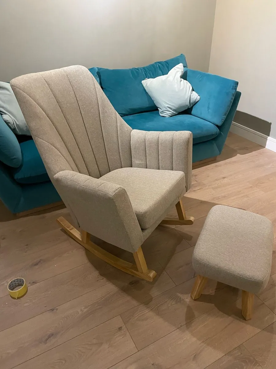 Feeding Rocking Chair - Image 2