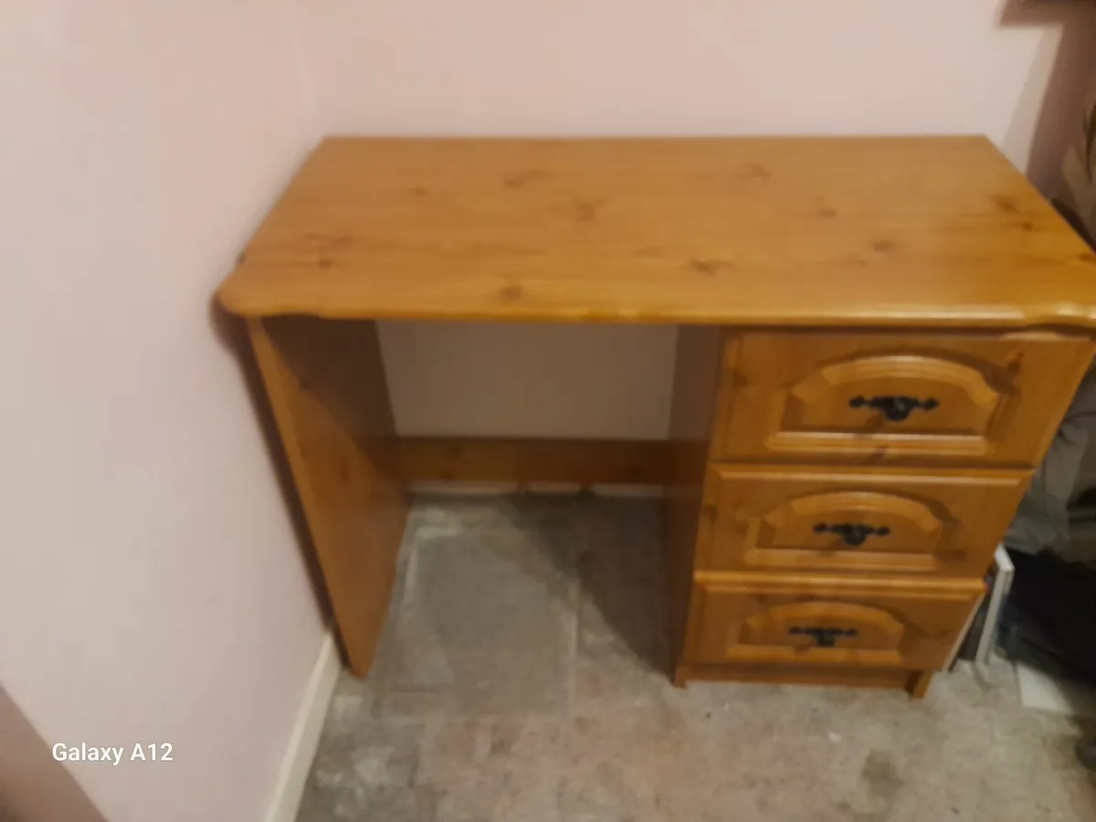 Pine Dressing table/Desk - Image 4
