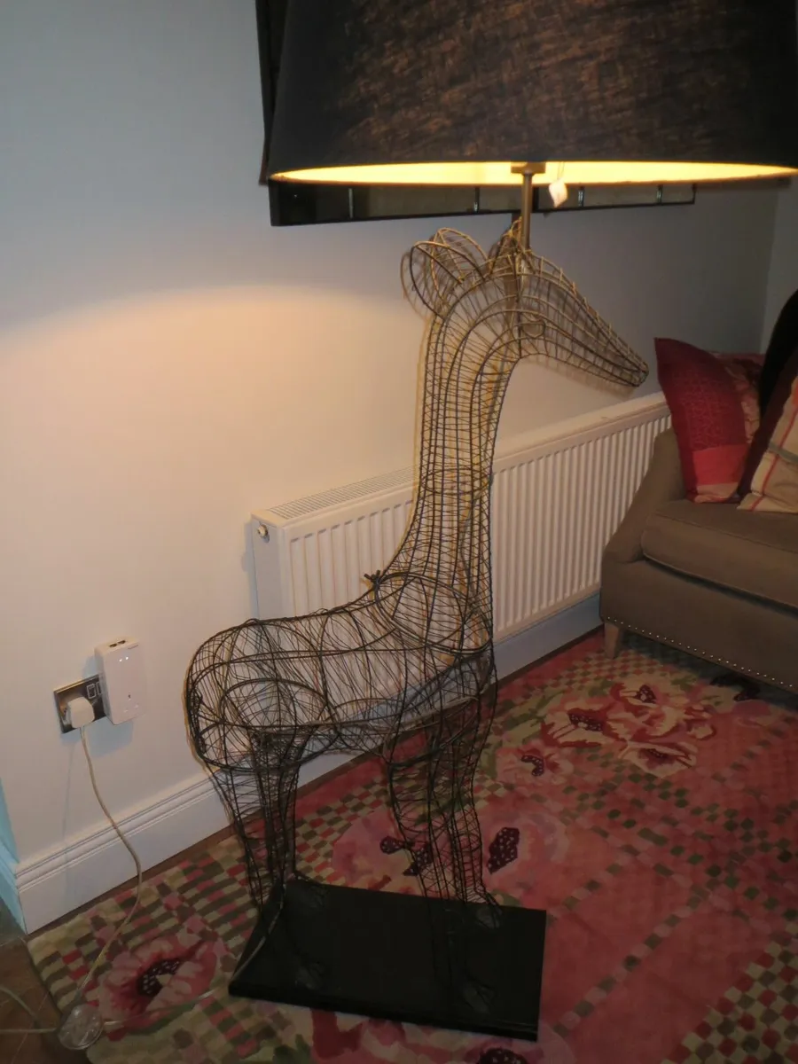 Giraffe Floor lamp Pottery Barn - Image 2