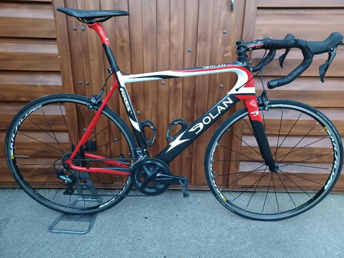 Dolan Ares SL road bike. - Image 1
