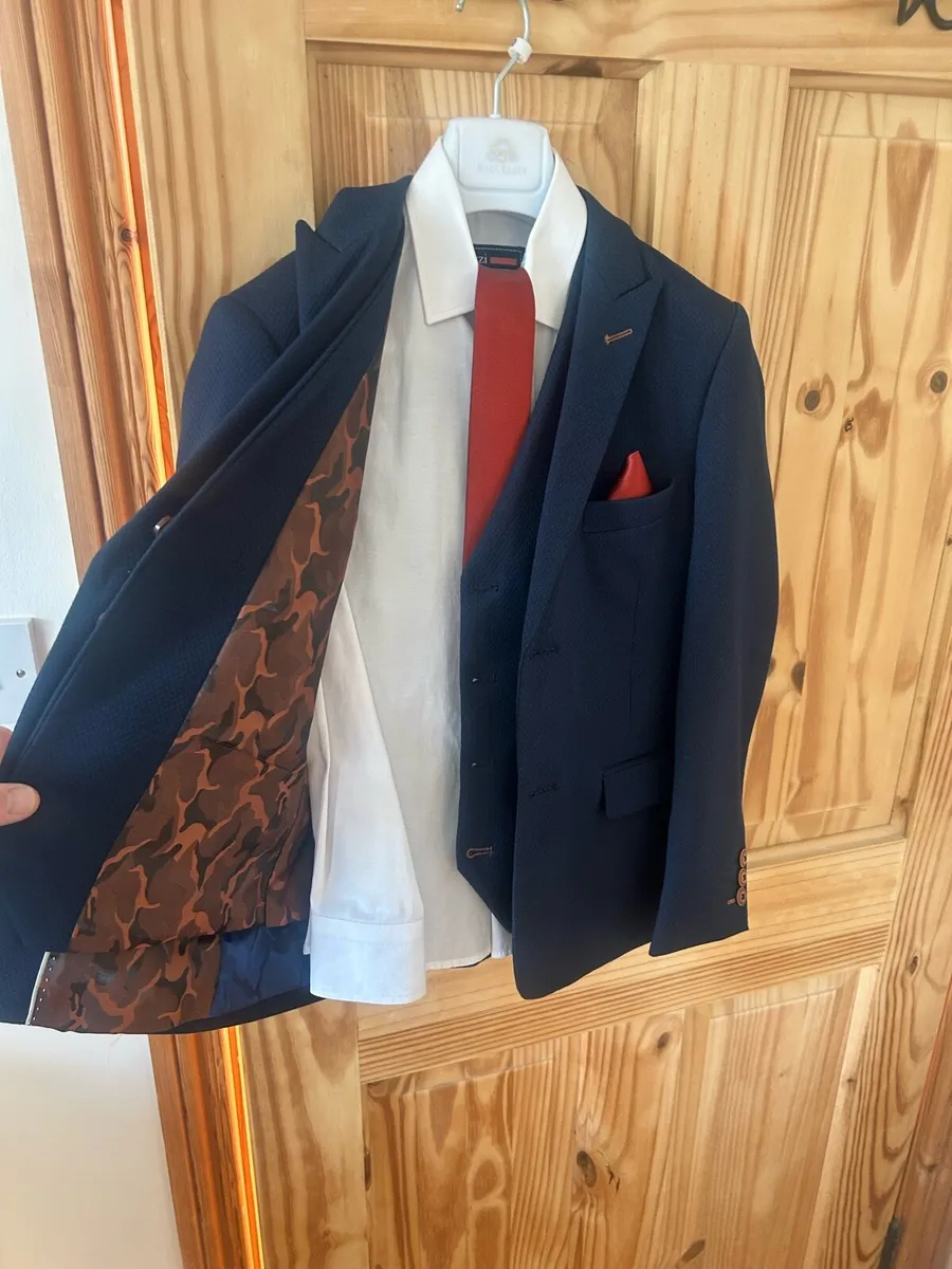Boys communion suit - Image 3