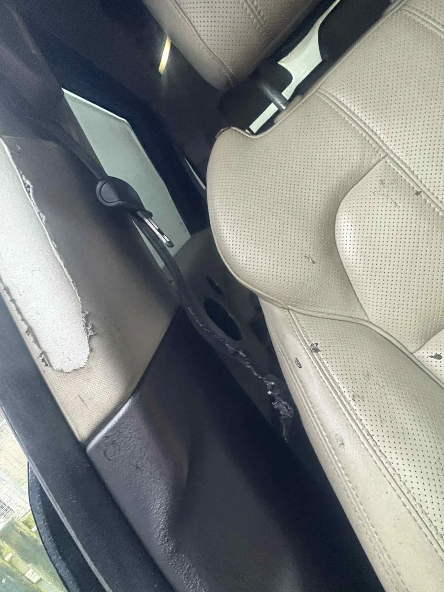 2014 Range Rover sport breaking - Image 3