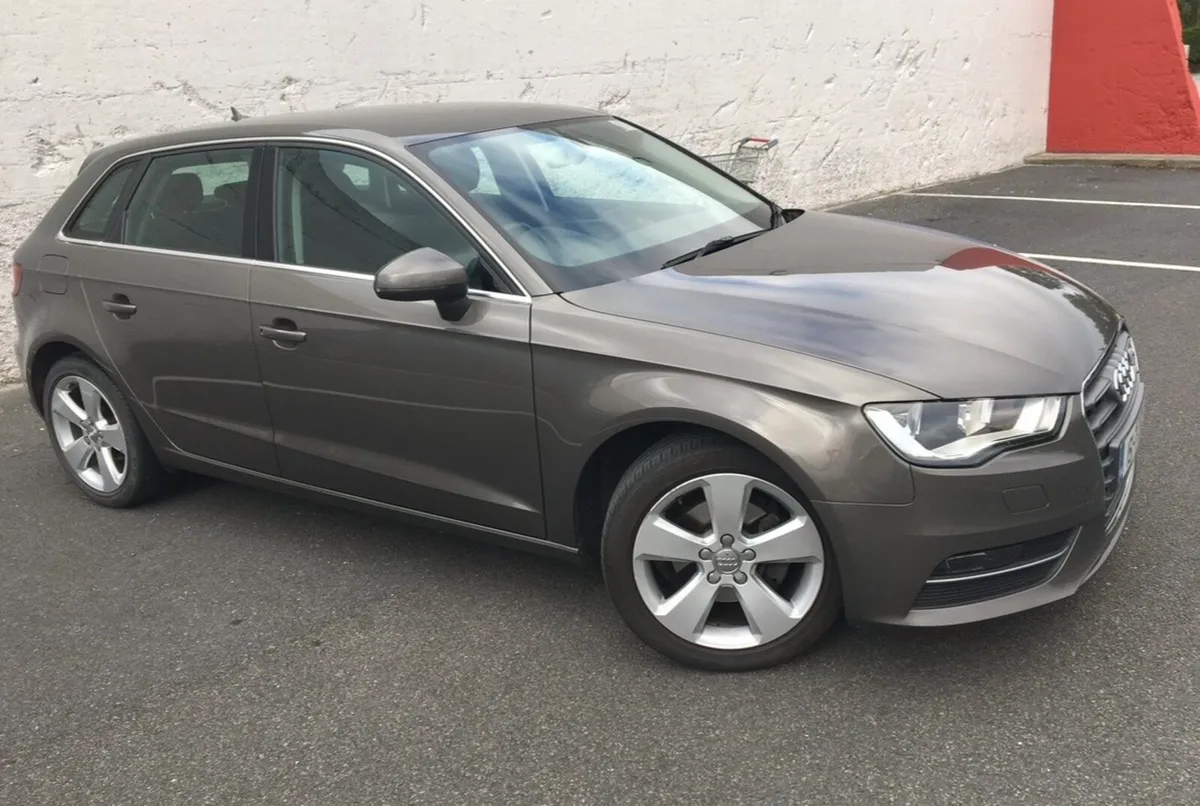 Audi A3 1.6 TDi Sport Version - Image 3