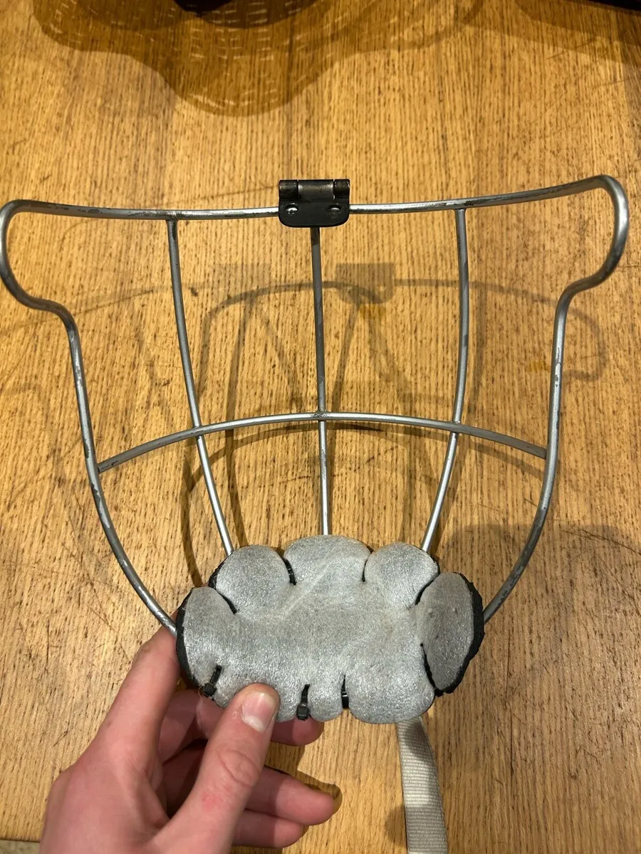 Oldstyle guard - Image 2