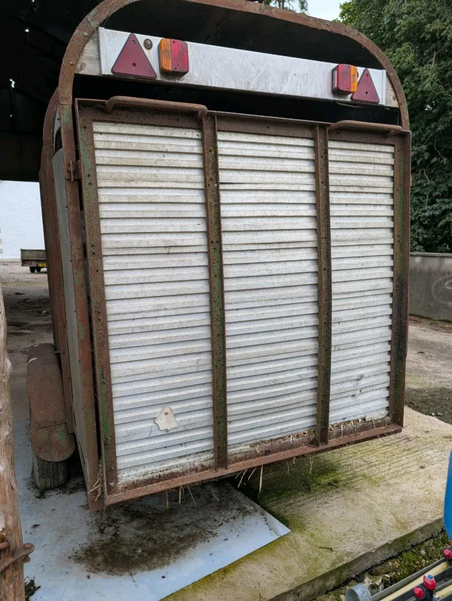 Cattle Trailer - Image 4