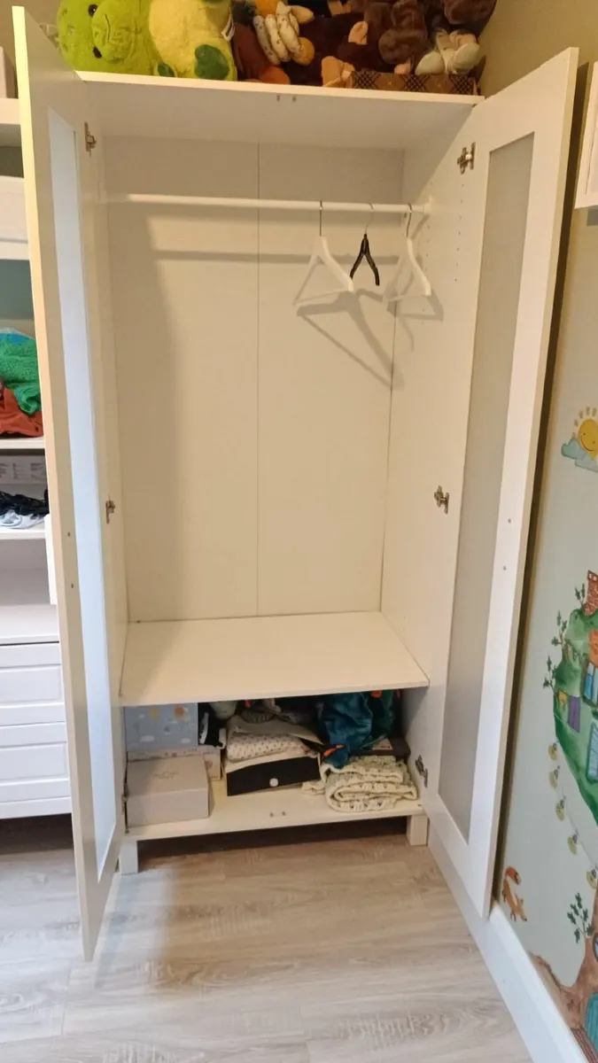White wardrobe - Image 2