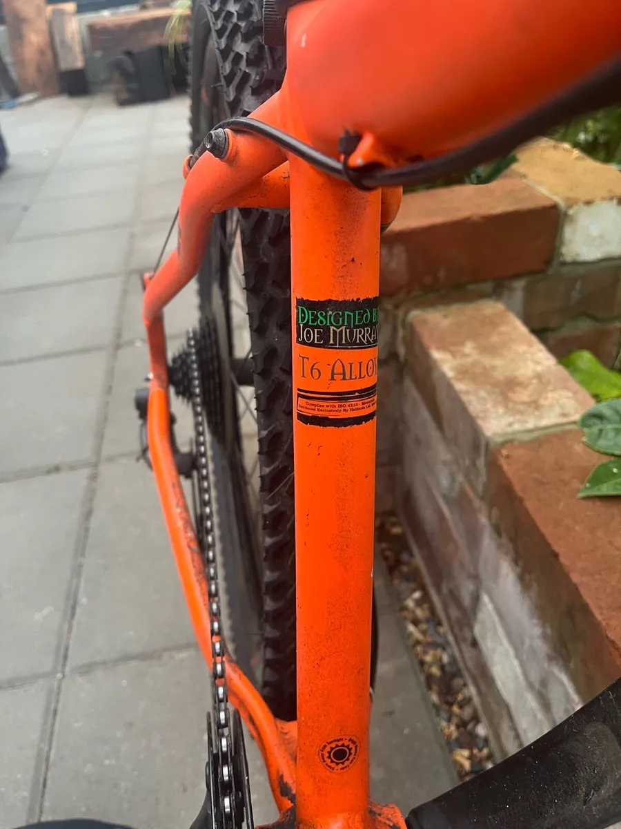 Orange voodoo nzumbi mtb - Image 1