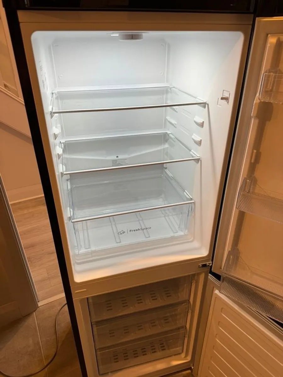 Indesit Fridge Freezer - Image 3