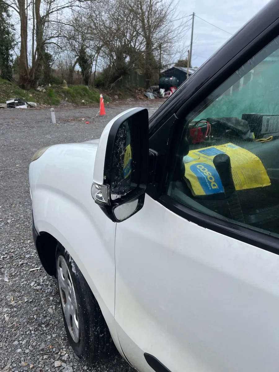 Fiat doblo van (PRICE DROP) - Image 4