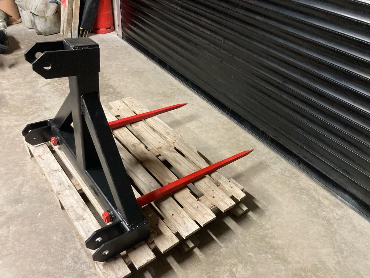 Bale spike - Image 2