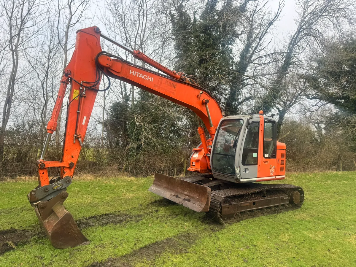 Hitachi 135US Zero Tail Swing****** - Image 2