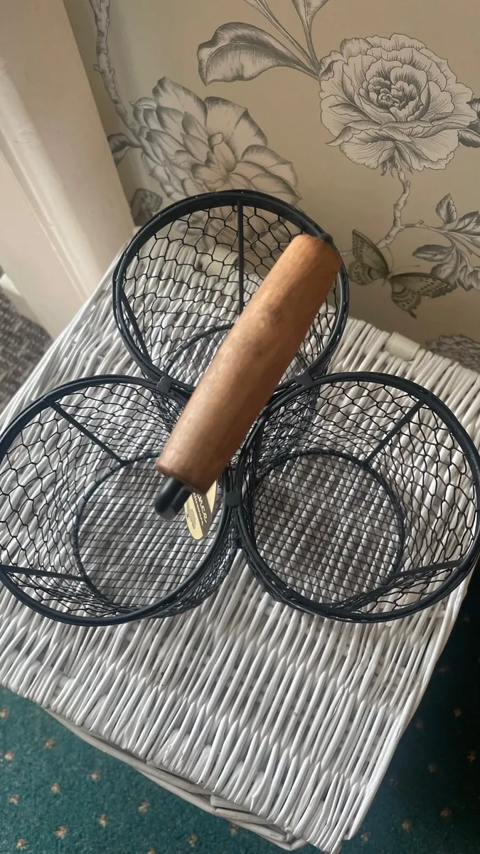 New wire basket - Image 1