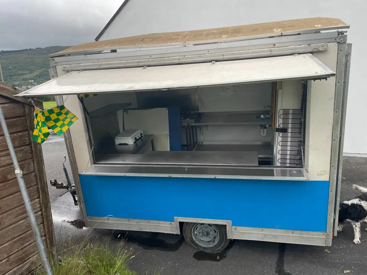 Food trailer - Image 4