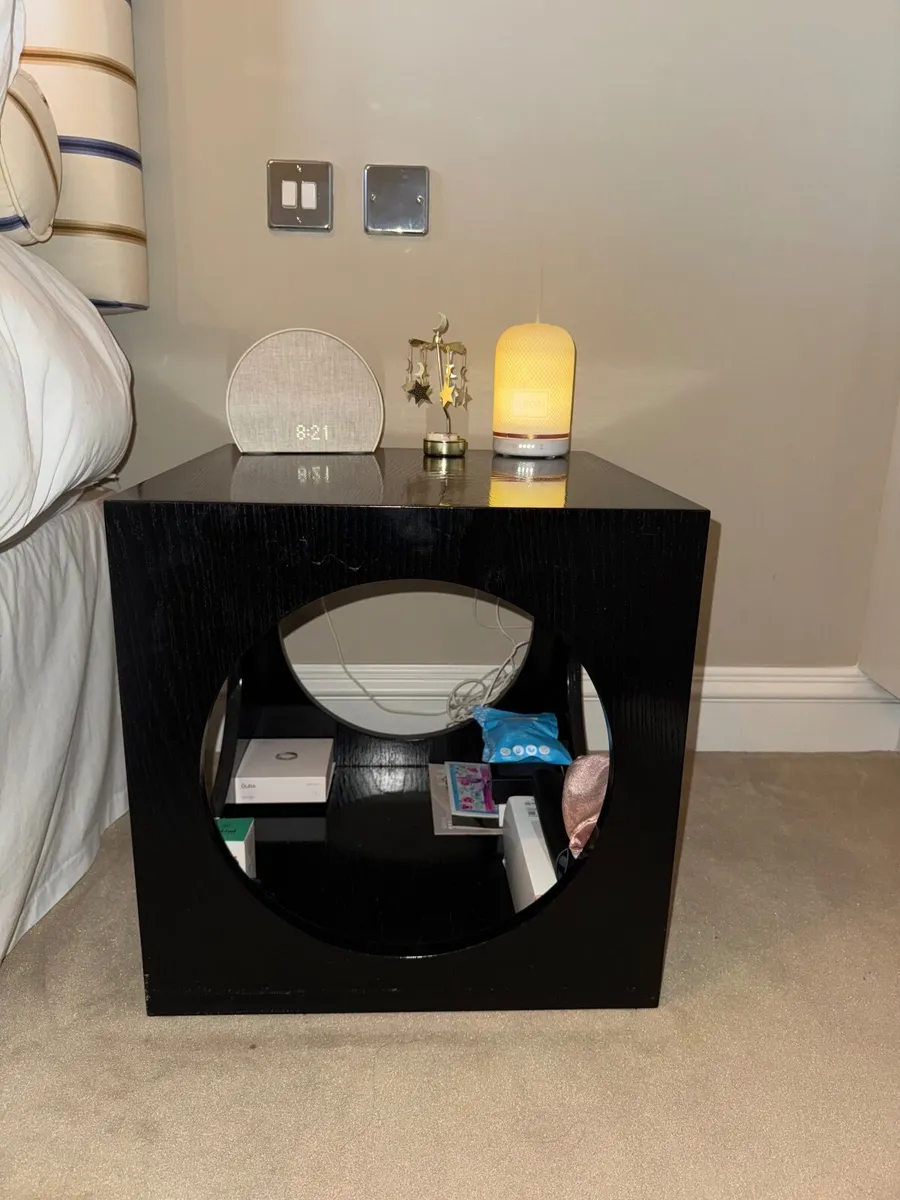 Side tables - Image 1