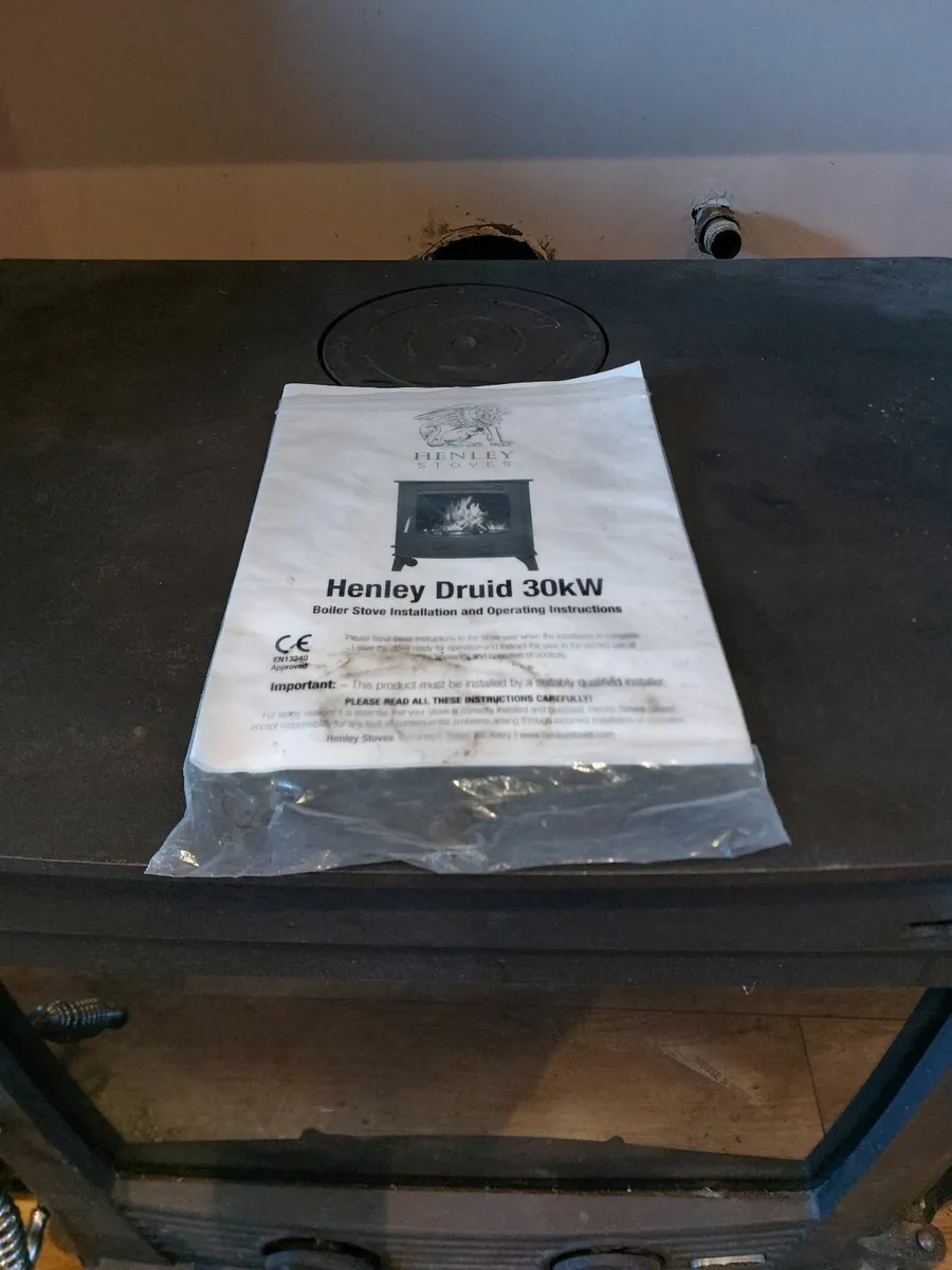 Henly Druid black boiler stove 30kw - Image 4
