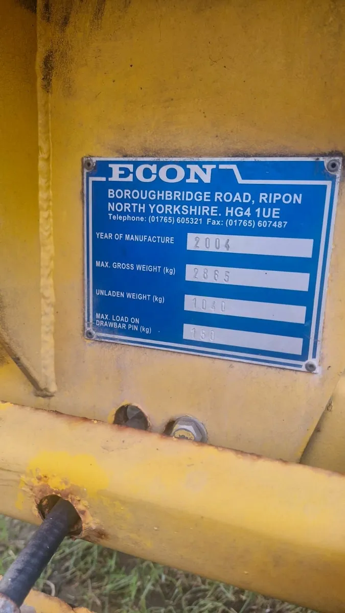 Salt Spreader - Image 4