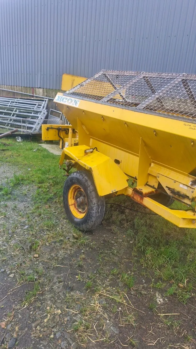 Salt Spreader - Image 1