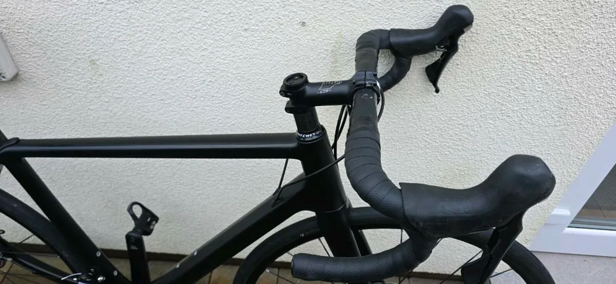 Carbon Road Bike – Ultegra 8000 - Image 2