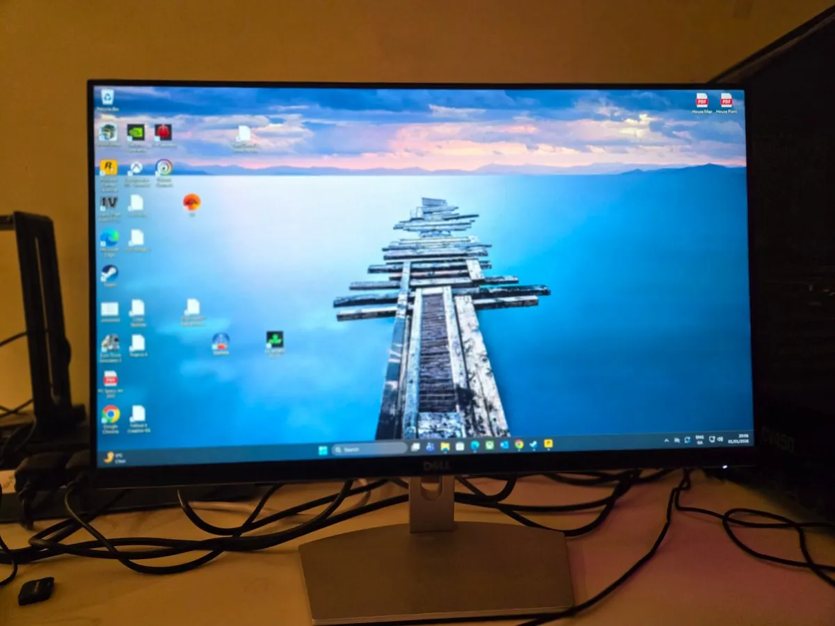 Dell 24" Monitor - Image 1