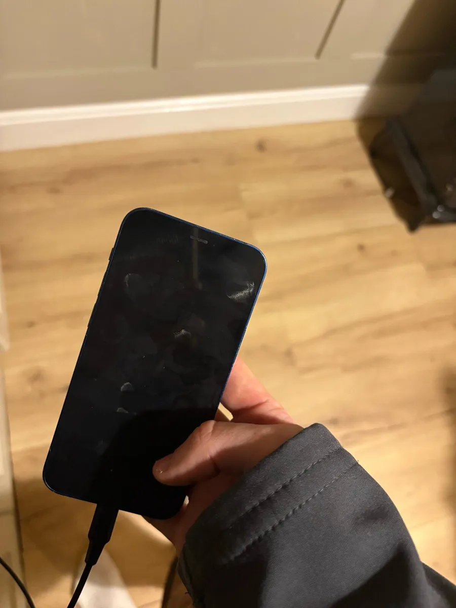 iPhone 12 mini - Image 2
