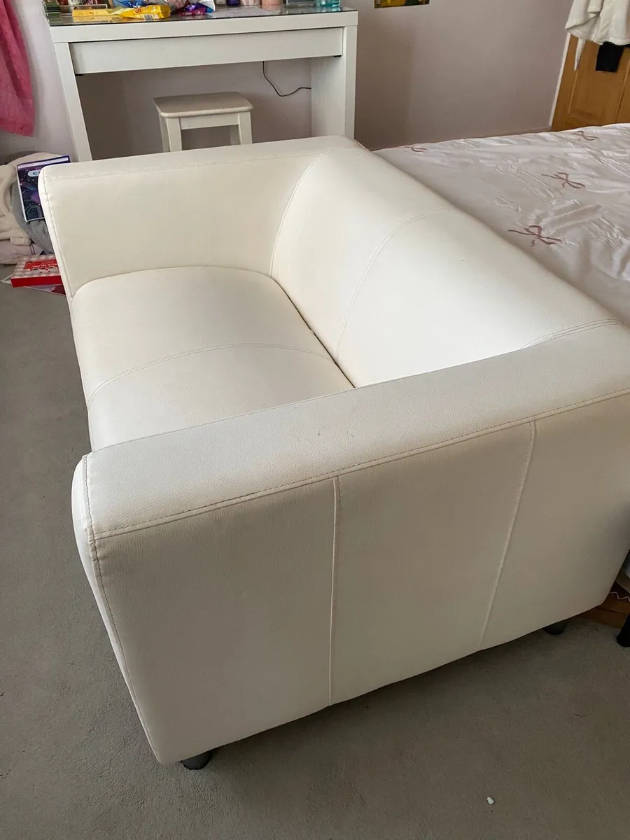 White leather couch - Image 3