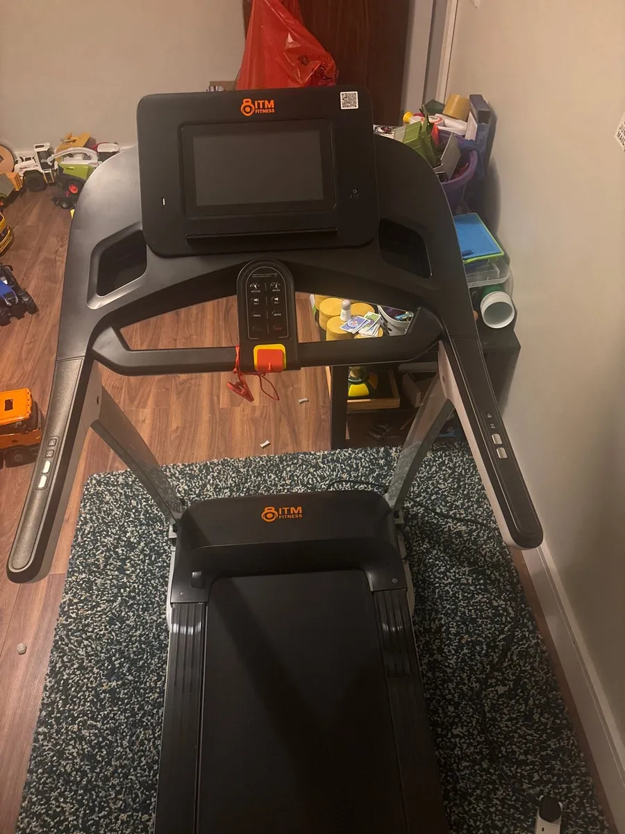 Treadmill - Image 4