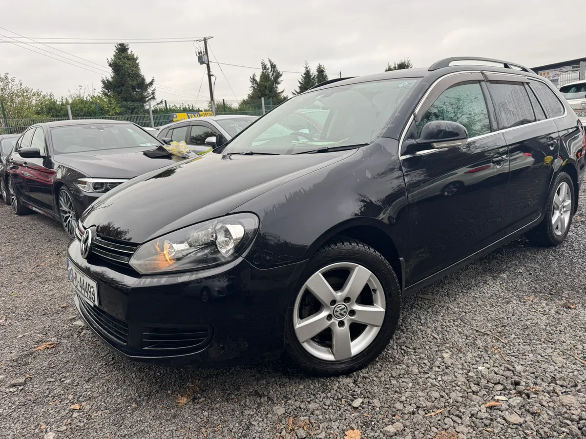Volkswagen Golf Automatic - Image 2