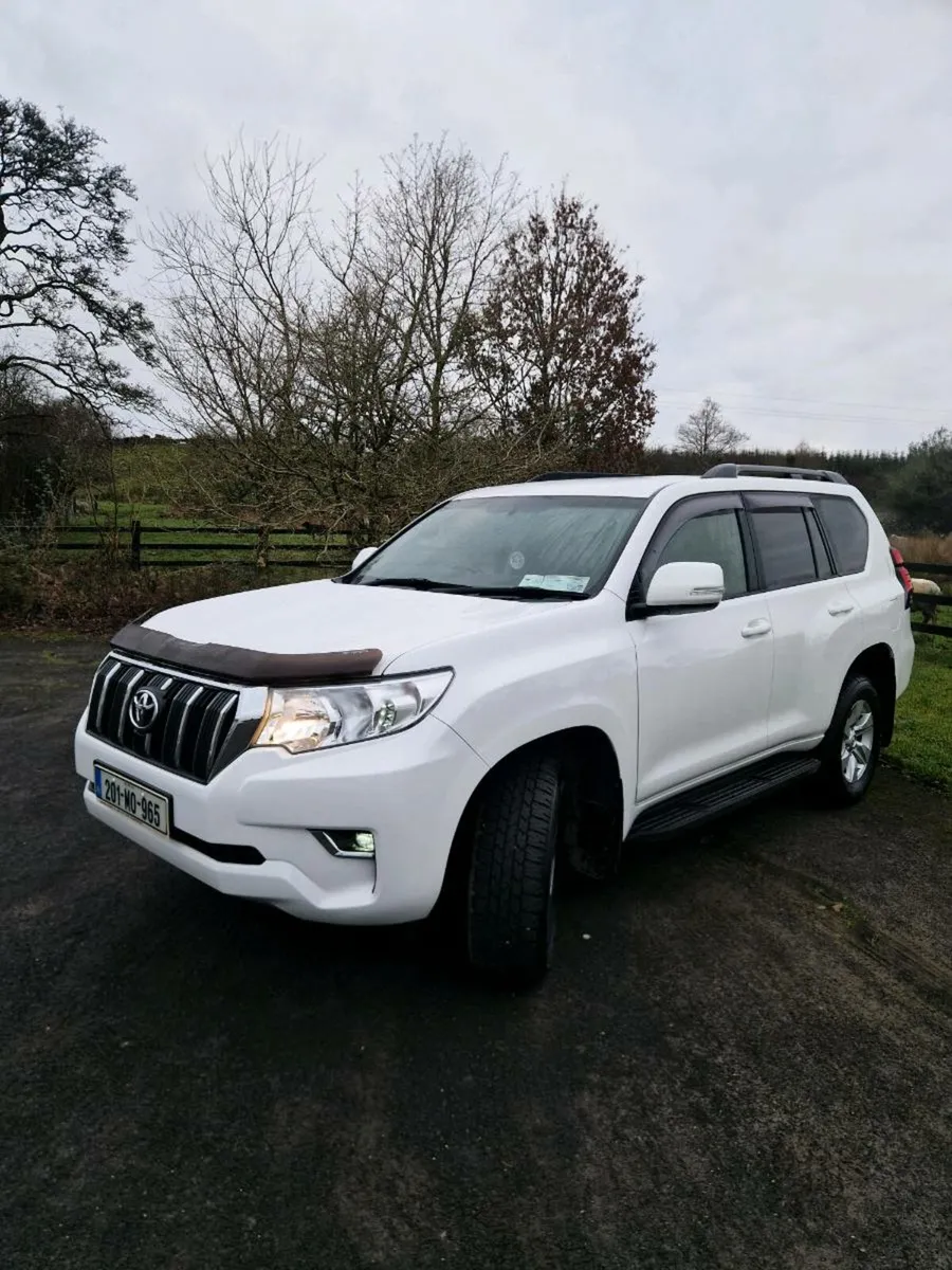 Toyota Landcruiser LWB Commercial - Image 1