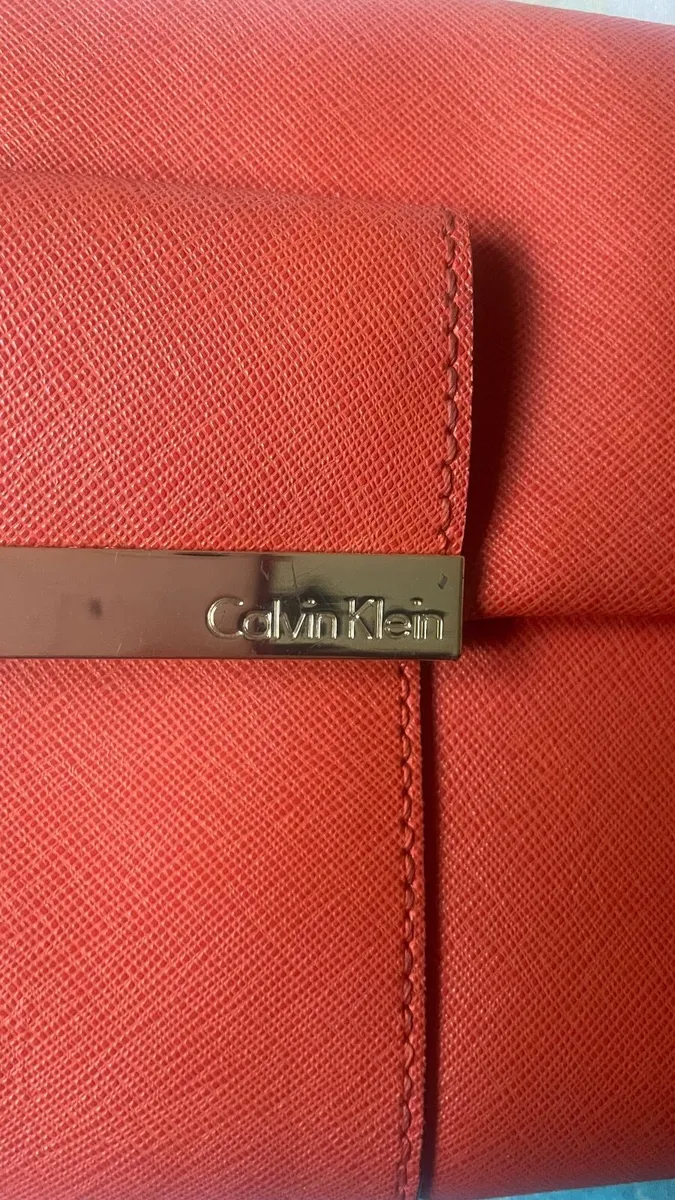 Calvin Klein clutch - Image 4