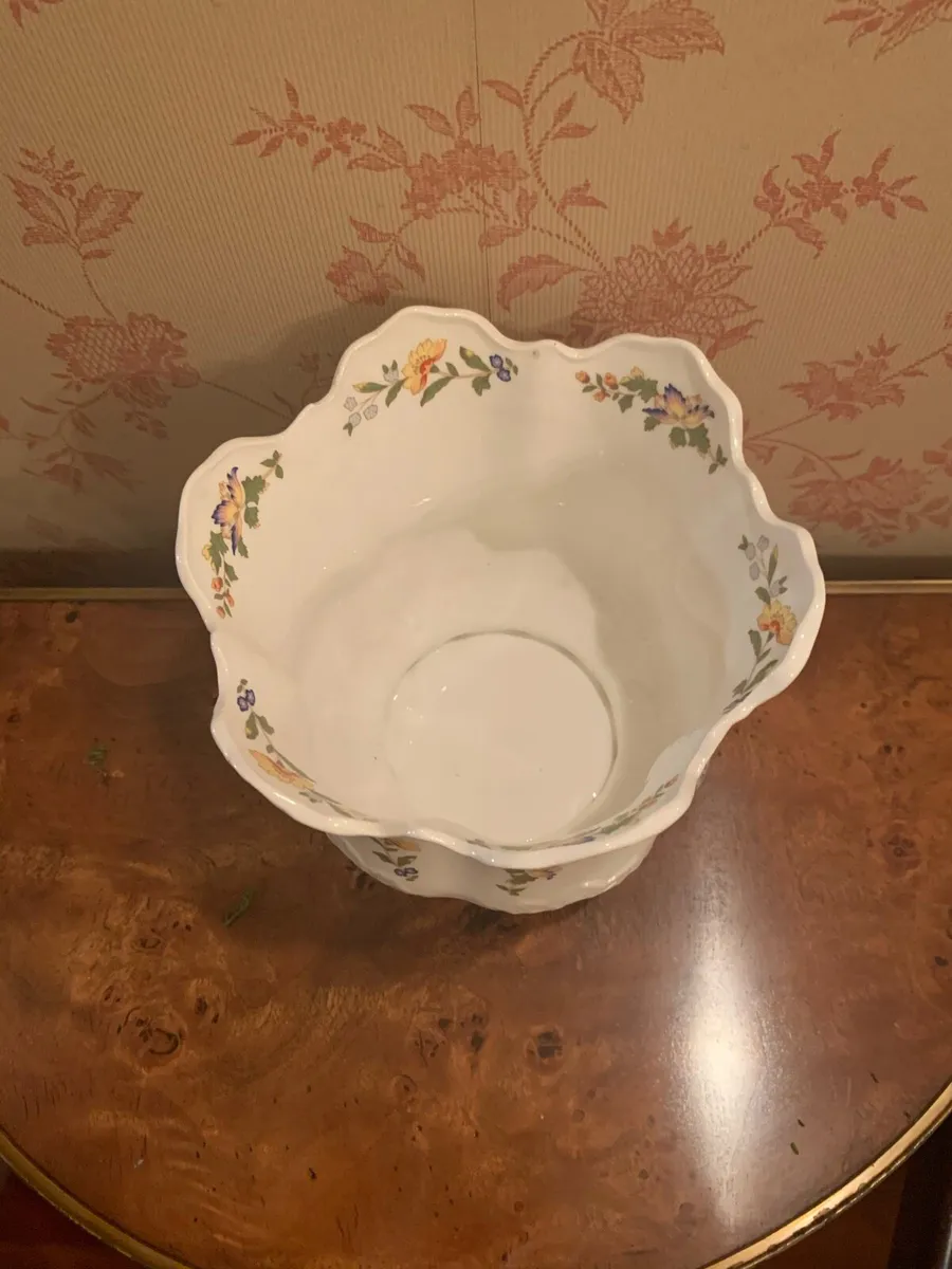 Aynsley Cottage Garden Planter - Image 3