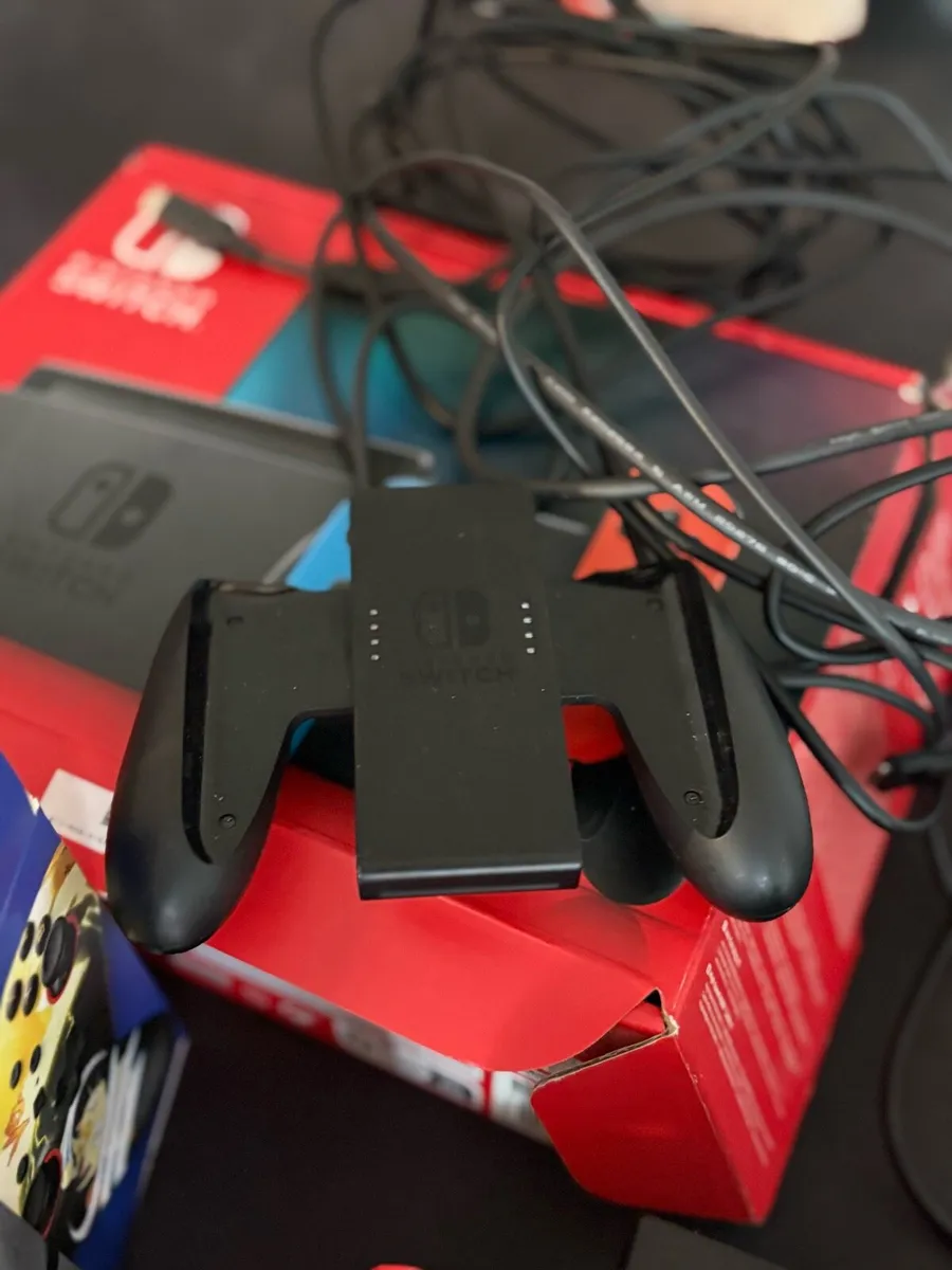 Nintendo Switch Console Bundle Fully working - Image 3
