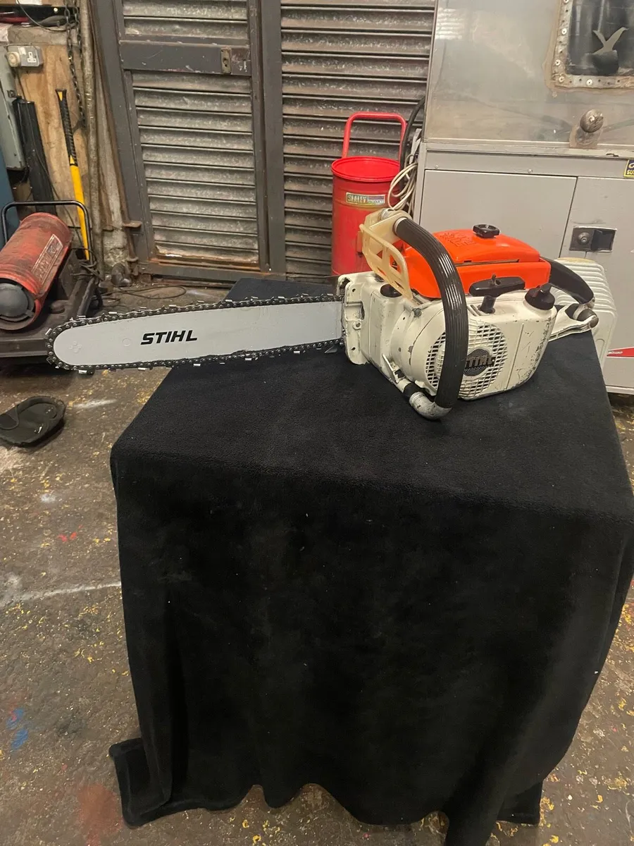 Vintage Original stihl 041 AV chainsaw - Image 1