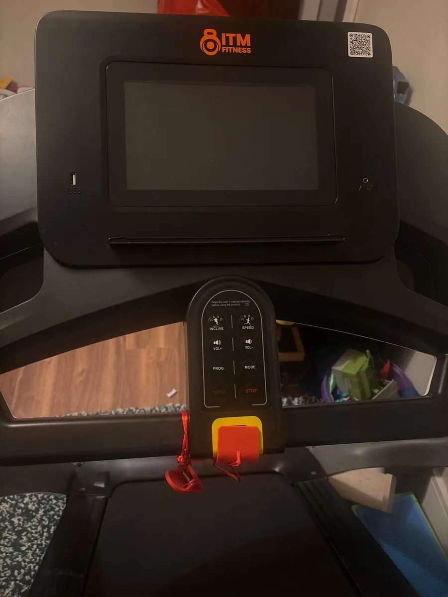 Treadmill - Image 1