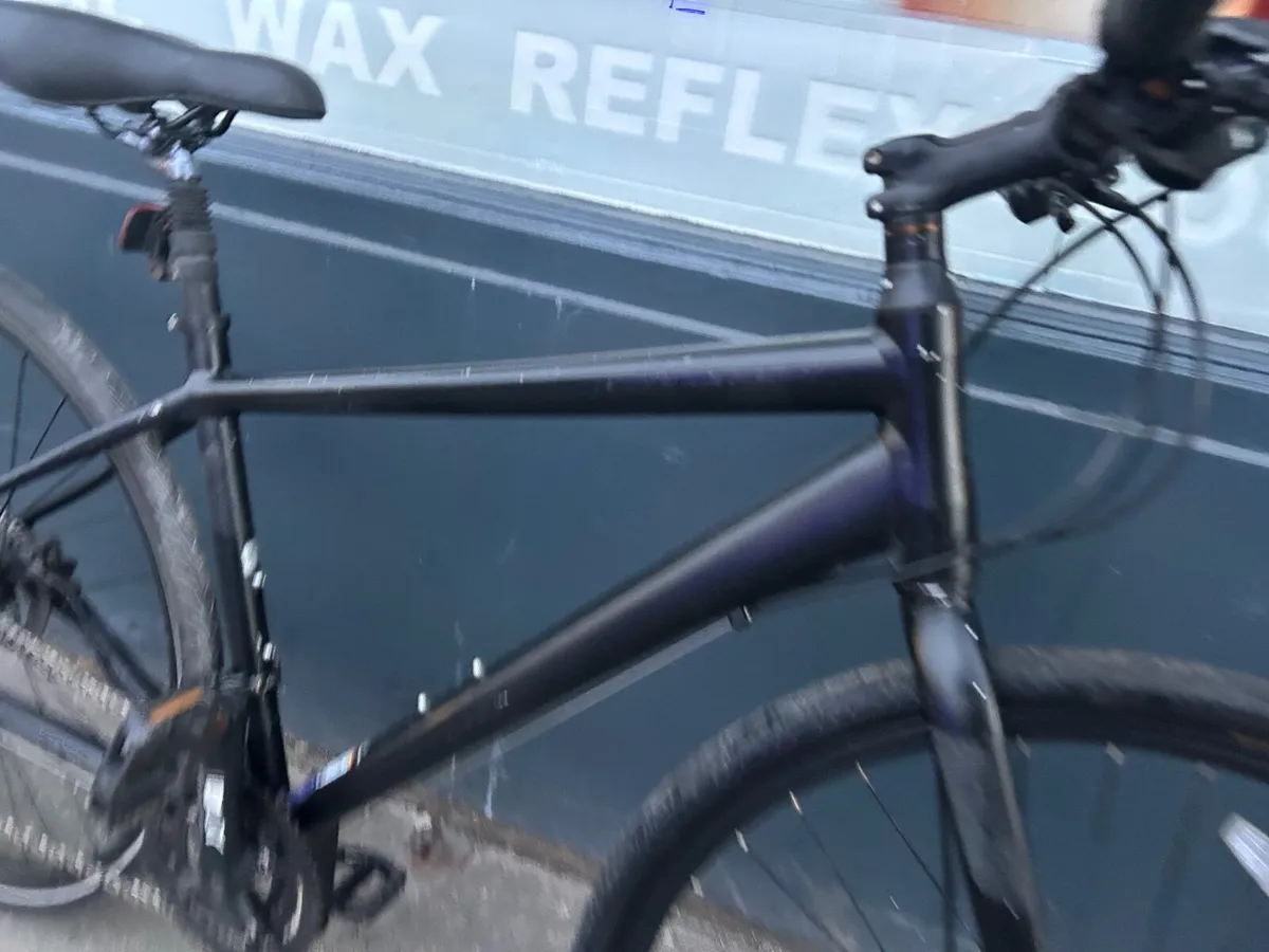 Cannondale Hybrid bike❗️Open 7 days of the week ❗️ - Image 3