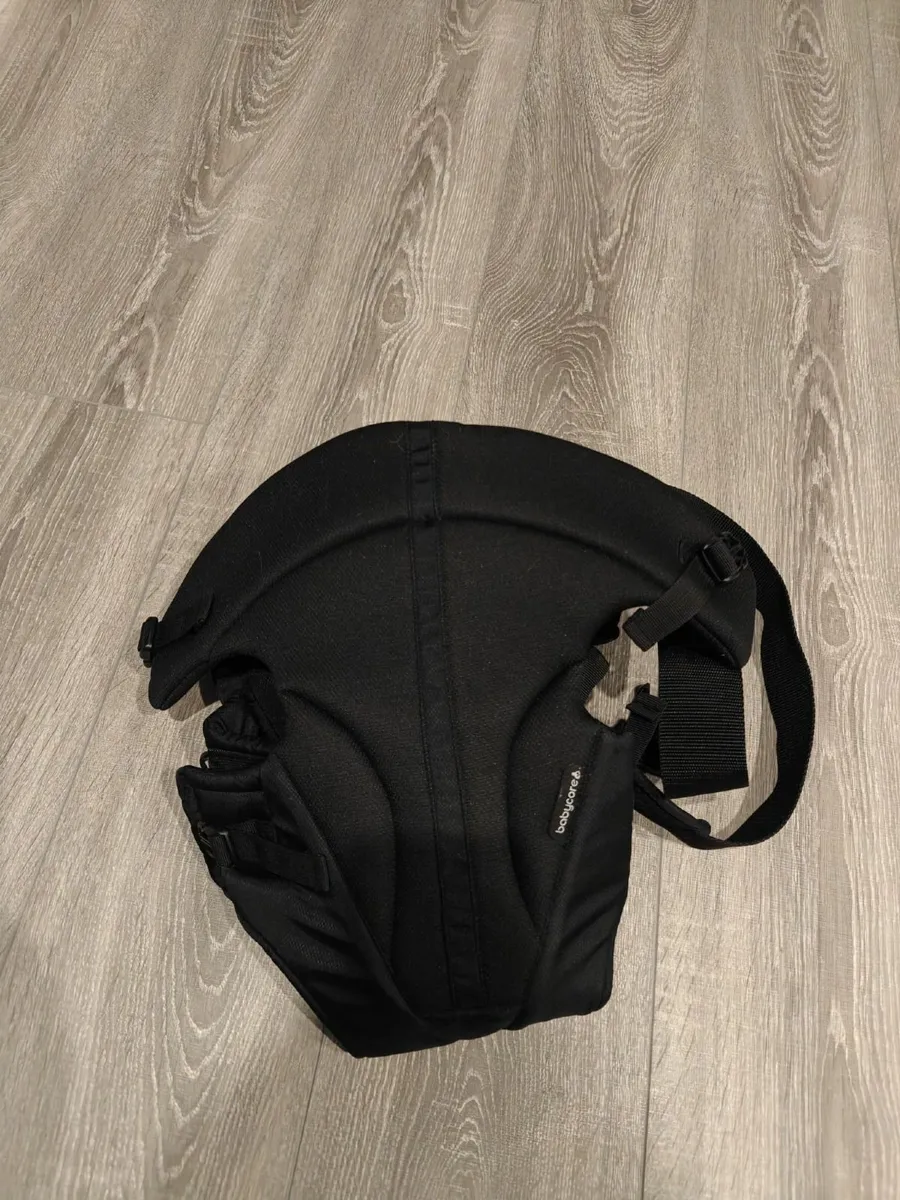 Baby Bundle (Chicco Next2me + other stuff) - Image 4