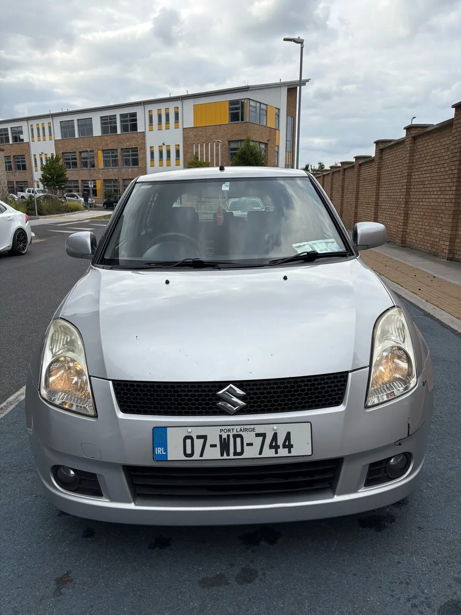Suzuki swift 2007 - Image 1