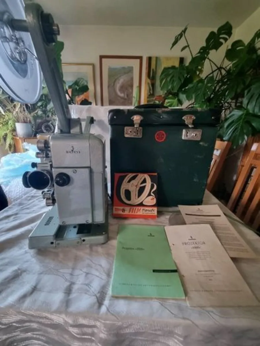 Siemens 2000 vintage film projector - Image 2