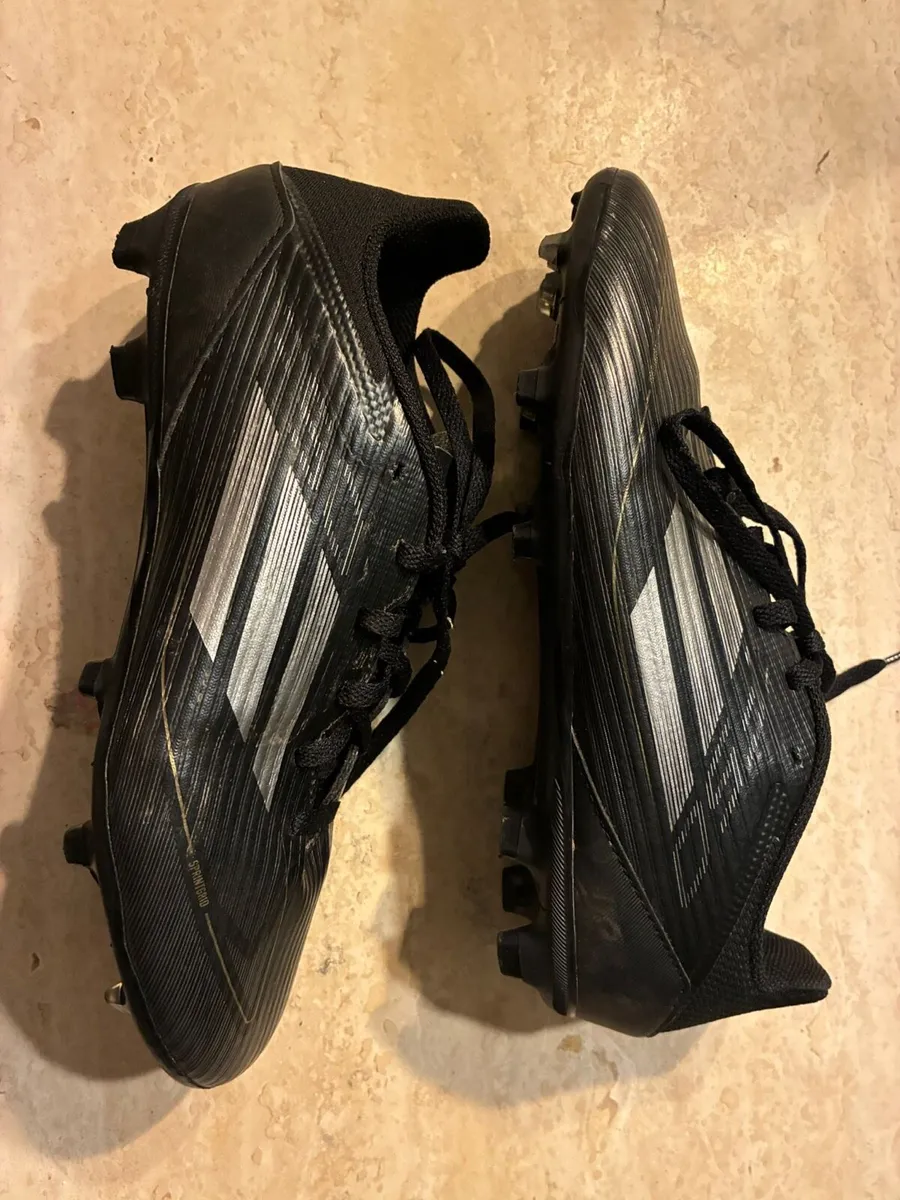 Adidas f50 uk5.5 - Image 1