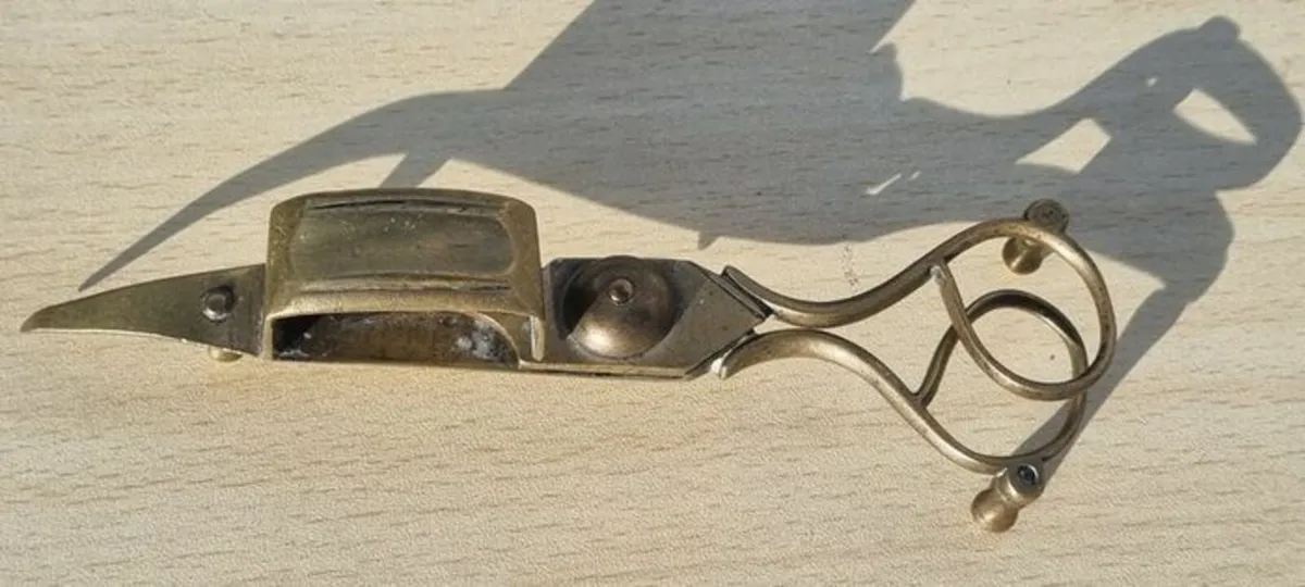 Vintage Antique Footed Brass Candle Scissors - Image 1