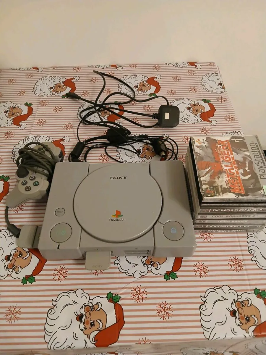PlayStation 1 + 6 games - Image 2