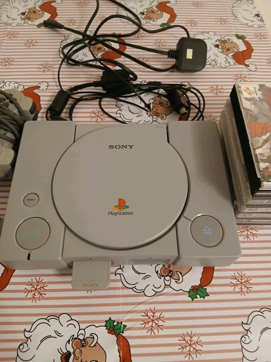 PlayStation 1 + 6 games - Image 3