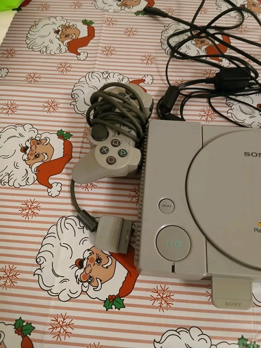 PlayStation 1 + 6 games - Image 4