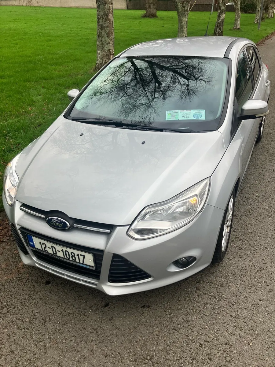 Ford Focus 1.6 TDCI 95PS Edge (Silver) - Image 2