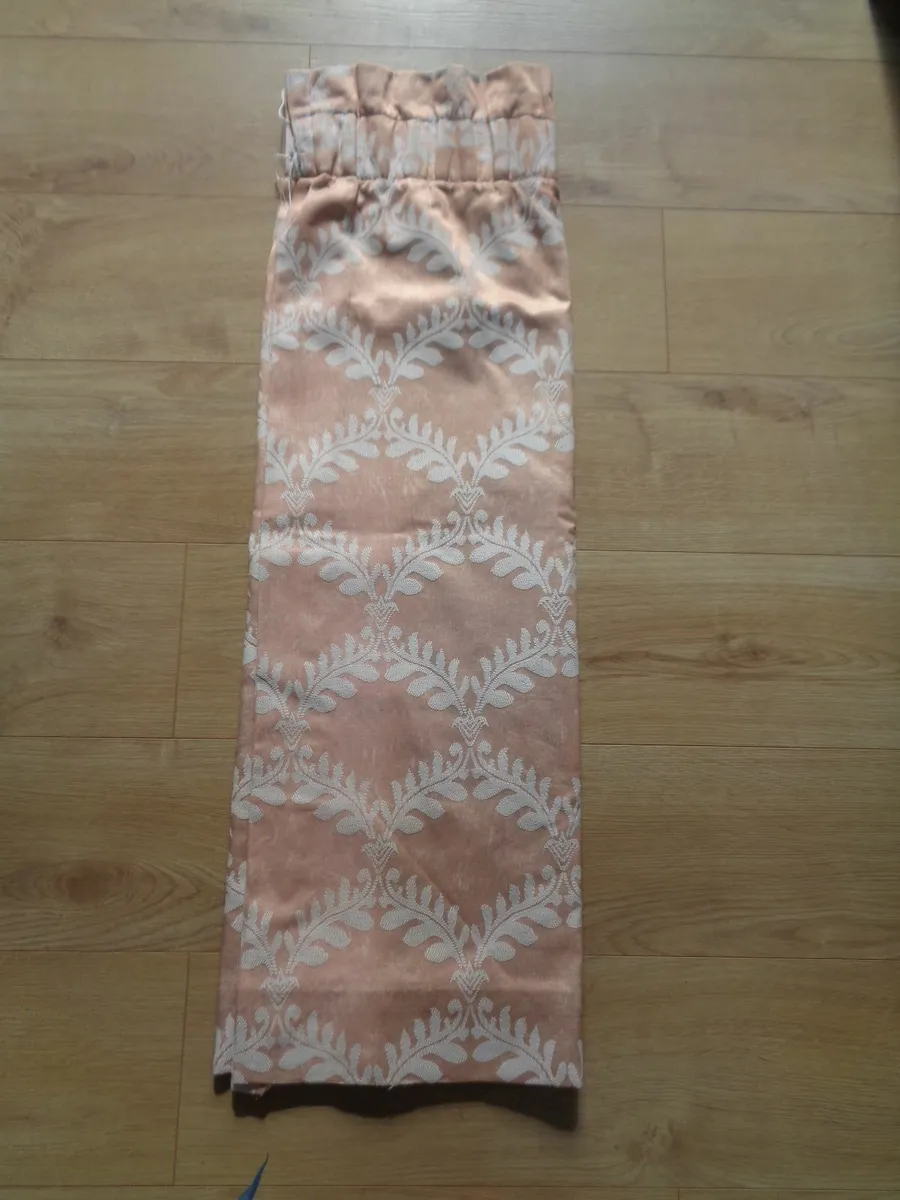 Curtains for Sale - Image 3
