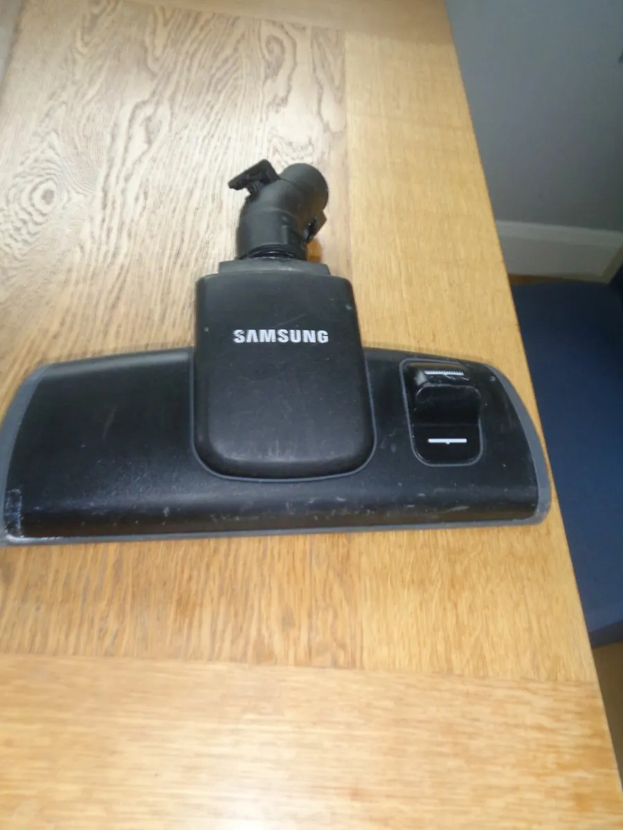 Samsung Vacuum Floor Tool for Sale - Image 1