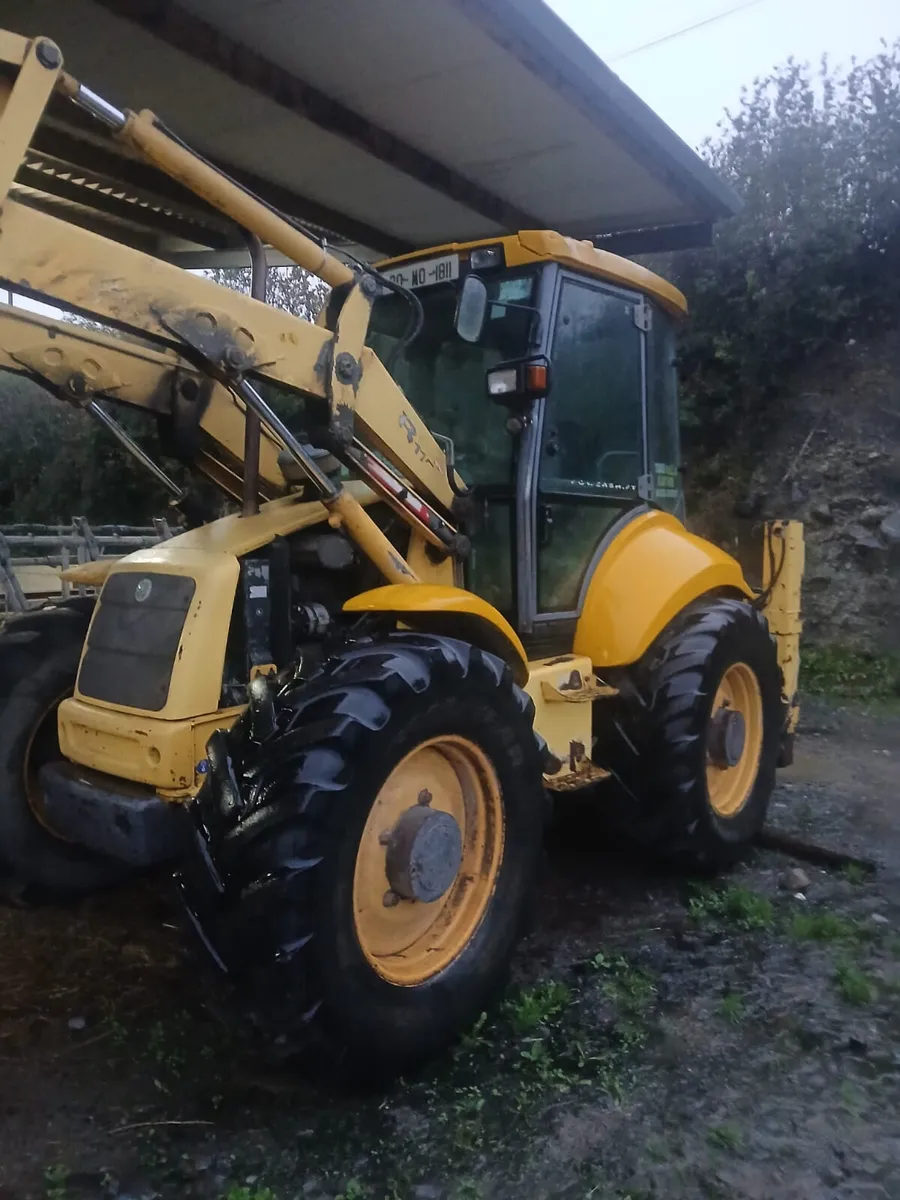 New Holland LLB115 - Image 1