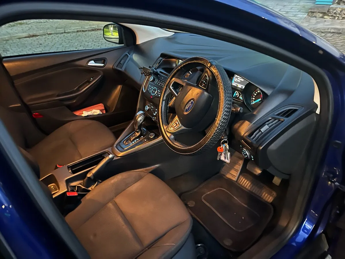 Ford Focus - Image 2