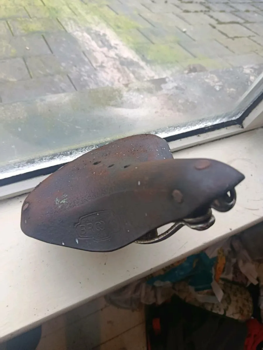 Brooks leather saddle B66 - Image 1