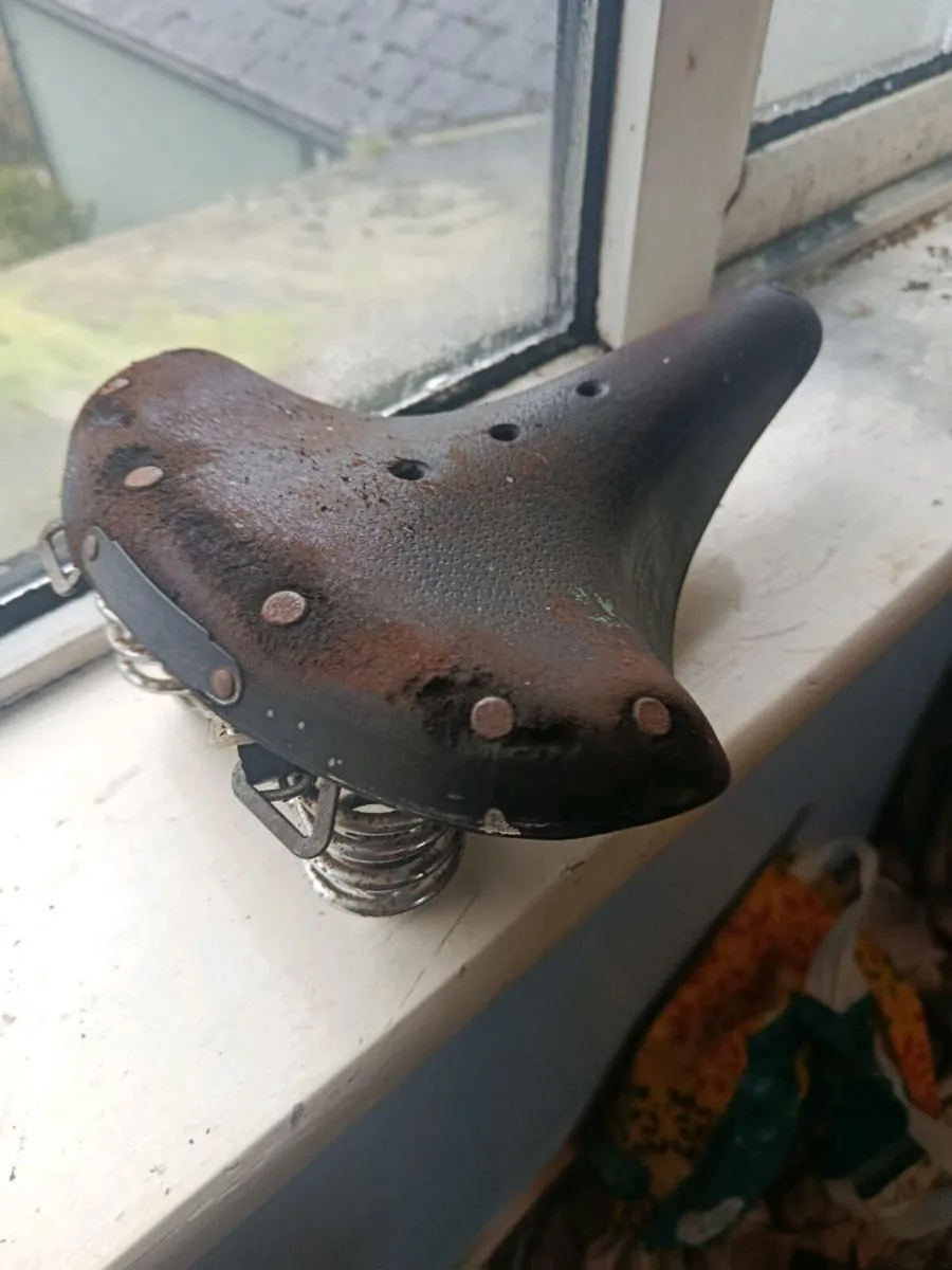 Brooks leather saddle B66 - Image 3